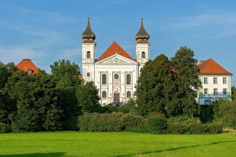 Schlehdorf Abbey with parish church of St. Tertulin