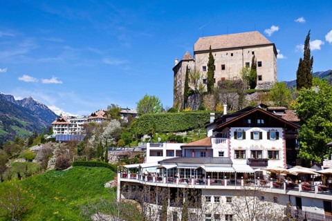 Scena Castle in the Burggrafenamt district