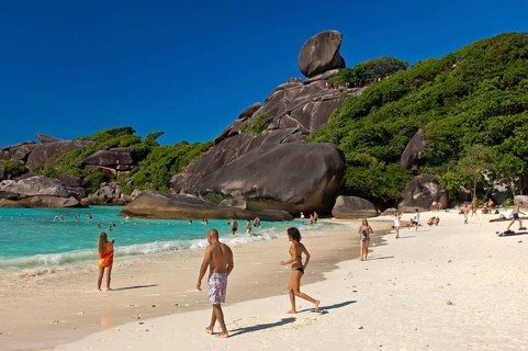 Tourists on Ao Kueak Beach