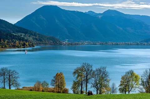Tegernsee lake with Wallenberg mountain