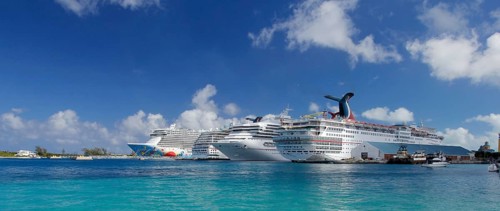 Cruise ships in the cruise port of Nassau