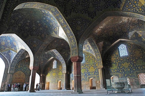 Prayer hall of Imam Mosque