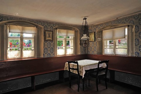 Sitting room of a half-timbered farmhouse