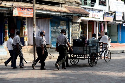 Money transport with armed escorts