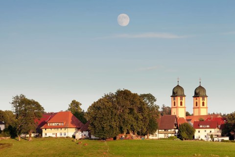 Moonrise over Sankt Margen