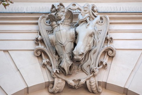 Horse sculptures at the former winter riding hall of the royal stables