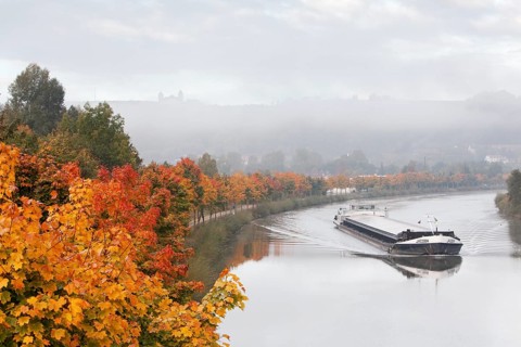 Ludwig-Danube-Main Canal in autumn