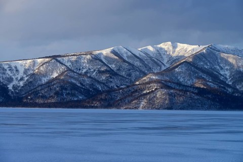 Evening mood at the frozen Lake Kussharo