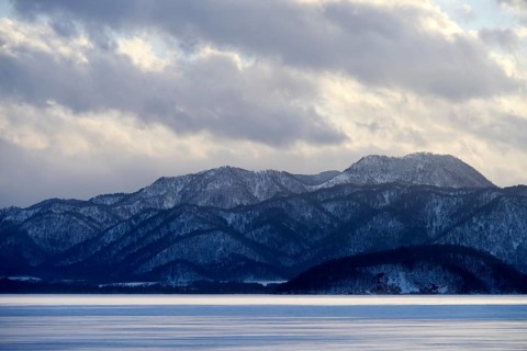 Evening mood at the frozen Lake Kussharo