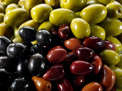 Mixed kalamata