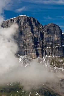 Clouds on Mt. Laeckistock