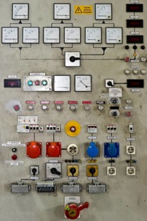 Power switch box