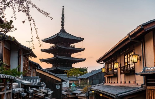 Five-storey Yasaka Pagoda of the Buddhist Hokanji Temple