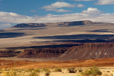 Desert-like landscape with barren hills in Richtersveld