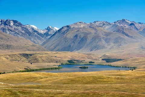 Lake Alexandrina with the Ben Ohau Range and Range Gamack