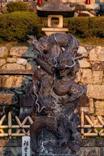 Twin Dragon Statue