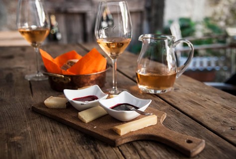 Cheese platter with dips