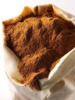 Ground cinnamon