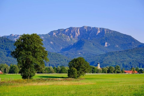 Church St. Georg in Bichl and Benediktenwand