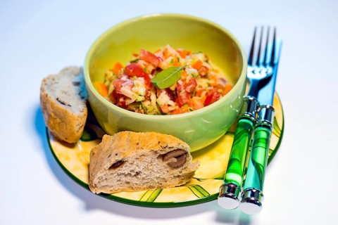 Organic vegetable salad with organic wholemeal and olive baguette