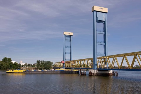 Kattwyk Bridge