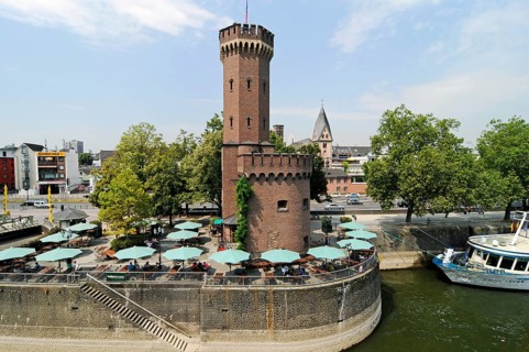 Beer garden at the Malakoffturm