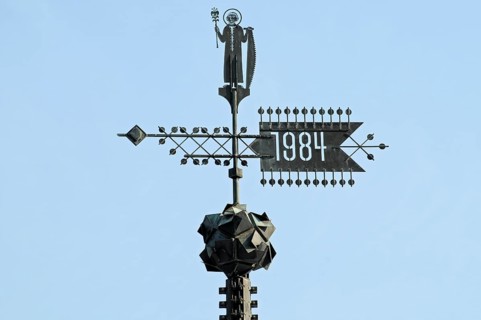 Weather vane on Cologne Cathedral