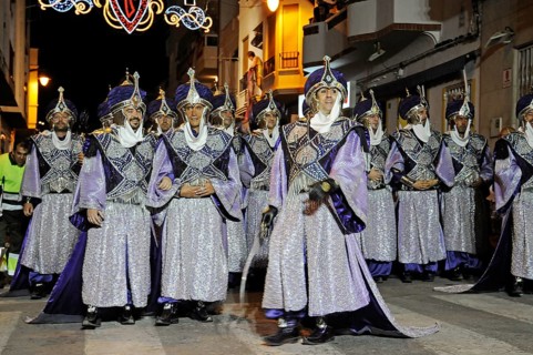 Parade with costumes at the festival 'Fiesta Moros y Cristianos'