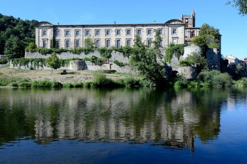 Prieure Sainte-Croix de Lavoute-Chilhac Priory on the Allier river