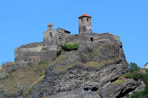 Saint Ilpize castle and the chapel