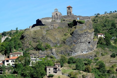 Saint Ilpize castle and the chapel