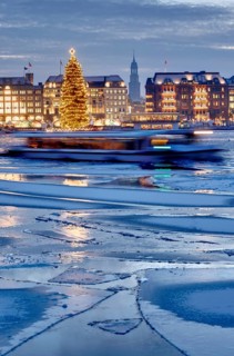 Binnenalster or Inner Alster Lake with a Christmas tree and Jungfernstieg