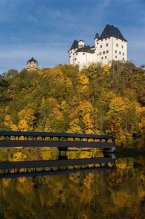 Schloss Burgk Castle with a wooden bridge