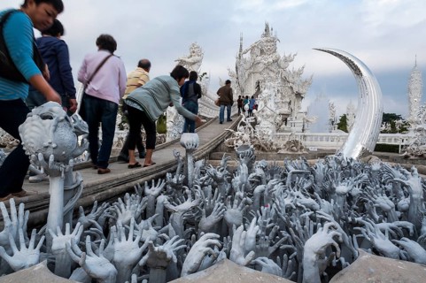 Sculpture of the creatures of hell