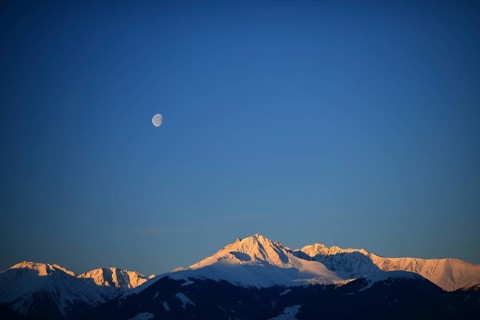 Rosskogel mountain with moon