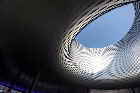 Hall ceiling