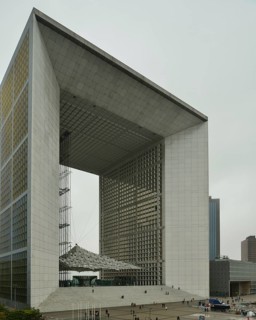 La Grande Arche in La Defense