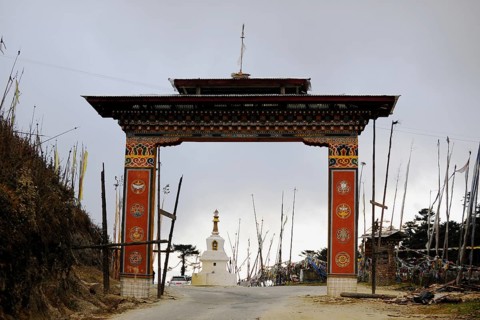 Gate on Yotong La Pass