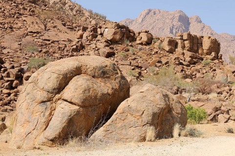 Mountain landscape along a trail to the White Lady rock painting in the Tsisab Gorge