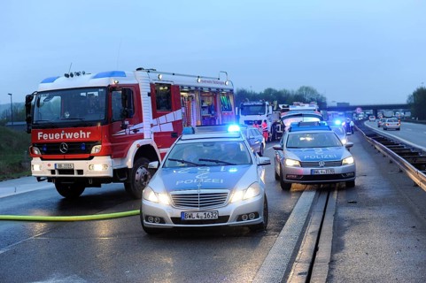 Fatal road traffic accident caused by a wrong-way driver on the A 81 motorway