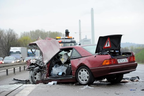 Fatal road traffic accident caused by a wrong-way driver on the A 81 motorway