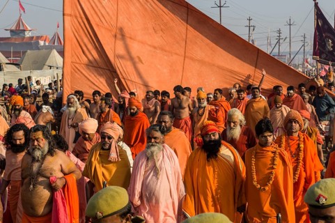 Many sadhus