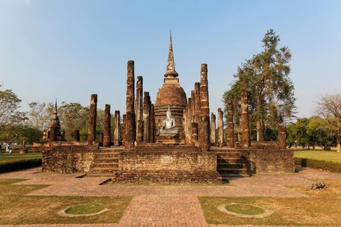 Chedi and Viharn
