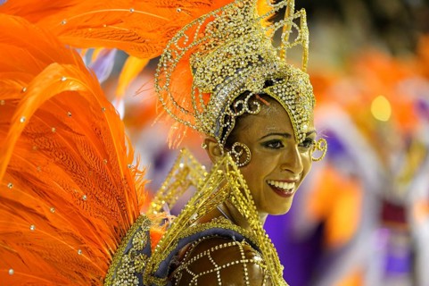 Samba dancer