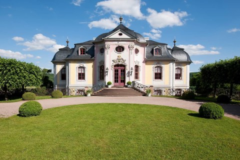 Rokokoschloss castle