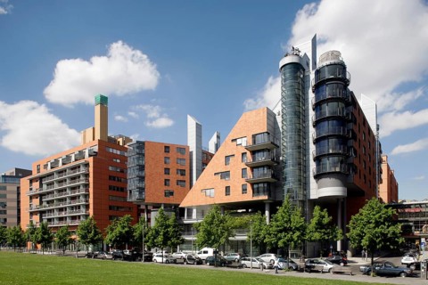 Potsdamer Platz square
