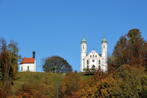 St Leonard's Chapel and the church of the Holy Cross
