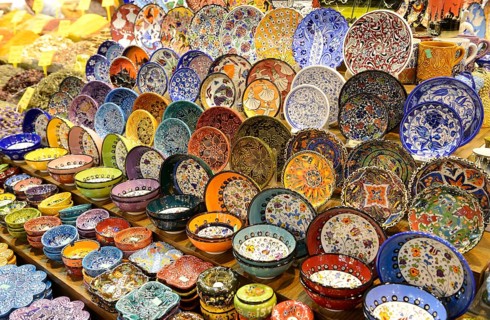 Colourful porcelain bowls