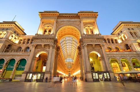 Triumphal Arch to the Cathedral Square
