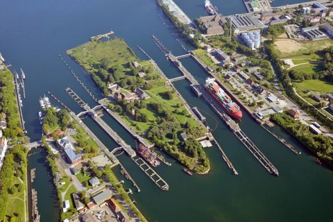 Kiel-Holtenau canal locks